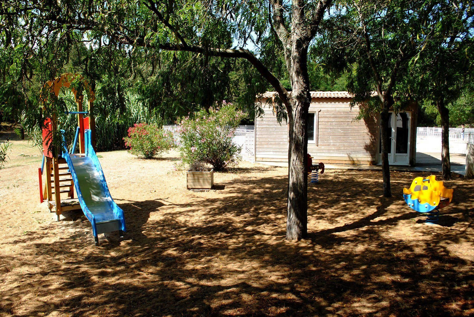Residence Nemea Les Sables Vignier Saint-Georges-d'Oleron Exterior photo