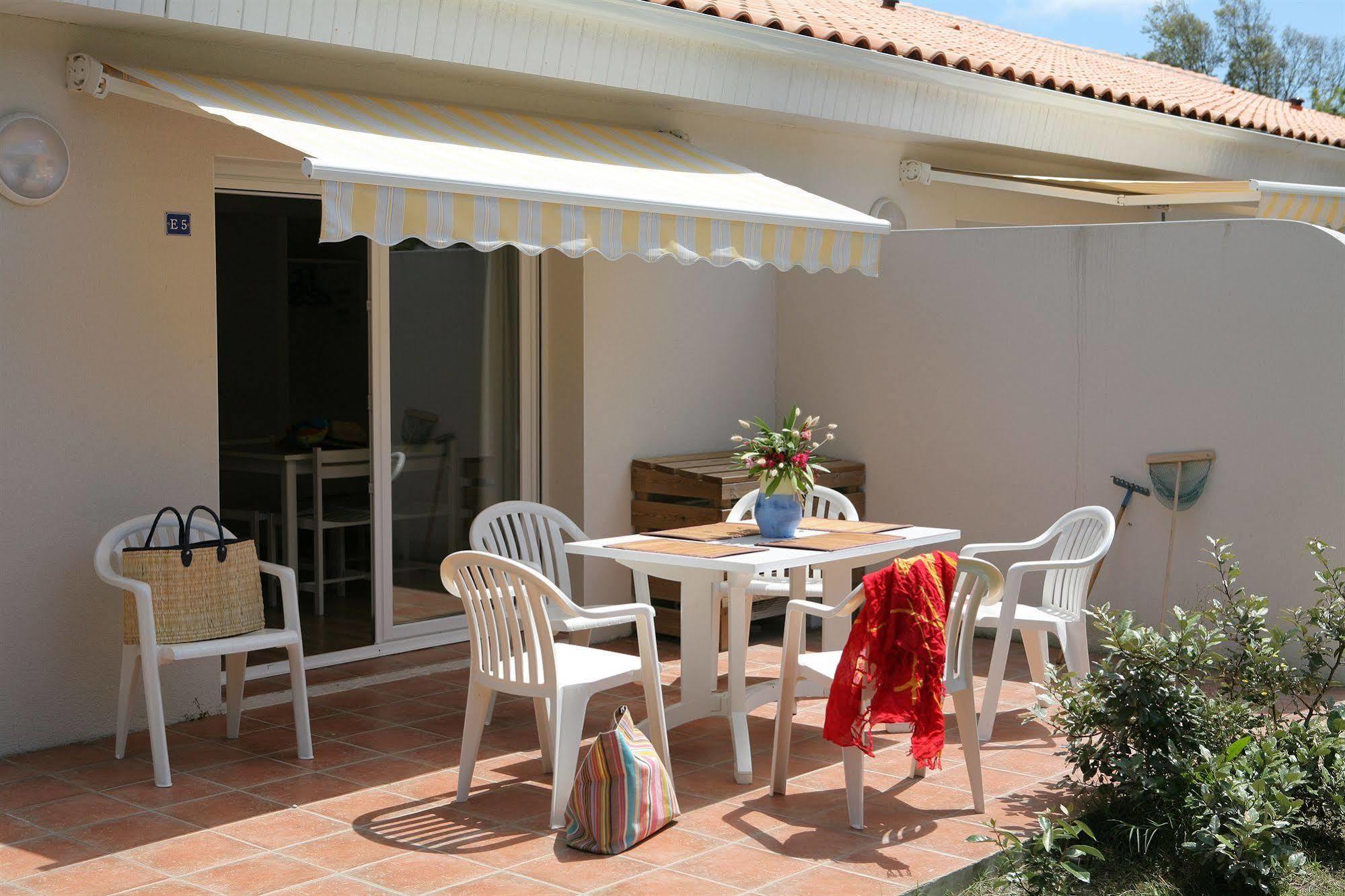 Residence Nemea Les Sables Vignier Saint-Georges-d'Oleron Exterior photo